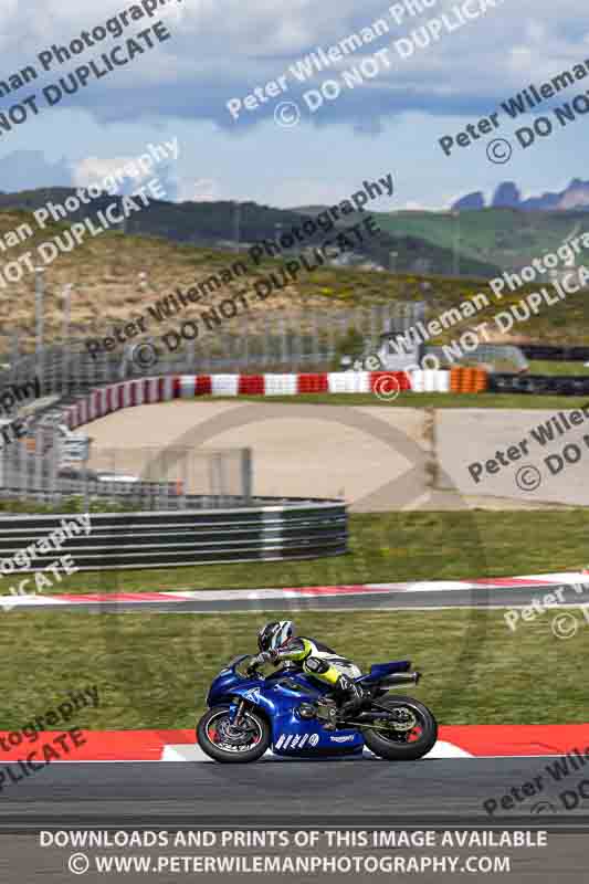 cadwell no limits trackday;cadwell park;cadwell park photographs;cadwell trackday photographs;enduro digital images;event digital images;eventdigitalimages;navarra;no limits trackdays;peter wileman photography;racing digital images;trackday digital images;trackday photos